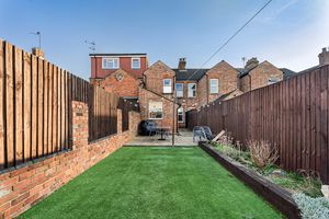 Rear elevation - click for photo gallery